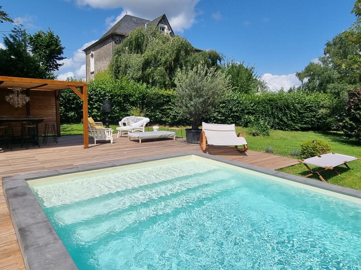 Villa Mura Gite Luxe Avec Piscine Et Spa Campagne Et Grand Air Nouvelle Aquitaine Correze Neuvic  Eksteriør bilde