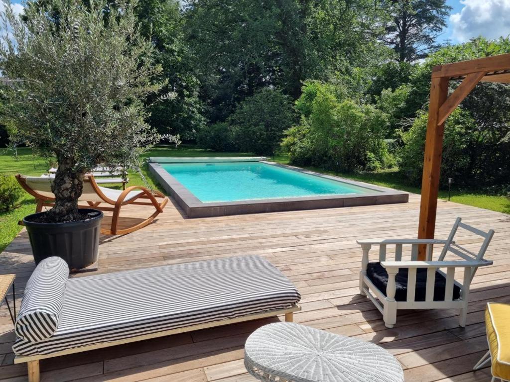 Villa Mura Gite Luxe Avec Piscine Et Spa Campagne Et Grand Air Nouvelle Aquitaine Correze Neuvic  Eksteriør bilde